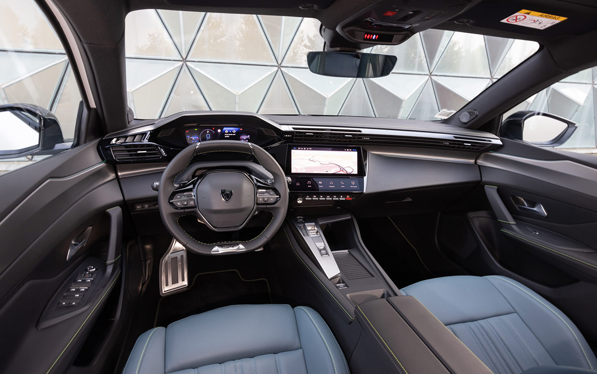 Interiér vozu Peugeot 308